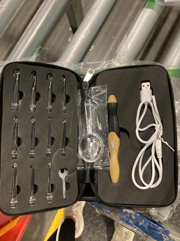Photo 1 of 11 Sizes Lighted Crochet Hooks Set Rechargeable Crochet Hook Light Up Hooks with Case, Interchangeable Heads 2.5 mm to 8 mm for DIY Craft Supplies(Wood Color-Black)
