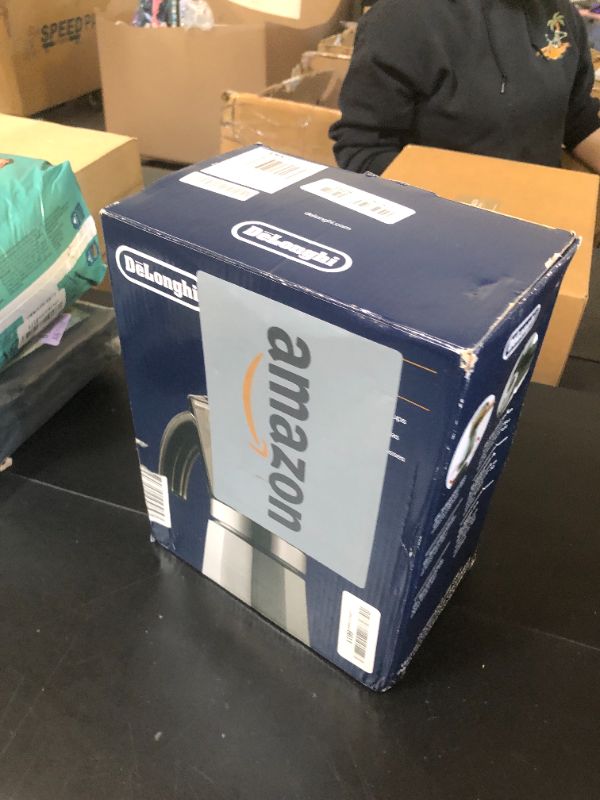Photo 1 of De'Longhi EMK6 for Authentic Italian Espresso, 6 Cups, One Size, Stainless Steel,
