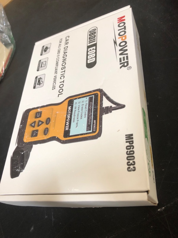 Photo 1 of MOTOPOWER MP69033 Car OBD2 Scanner Code Reader Engine Fault Scanner CAN Diagnostic Scan Tool for All OBD II Protocol Cars Since 1996, Yellow