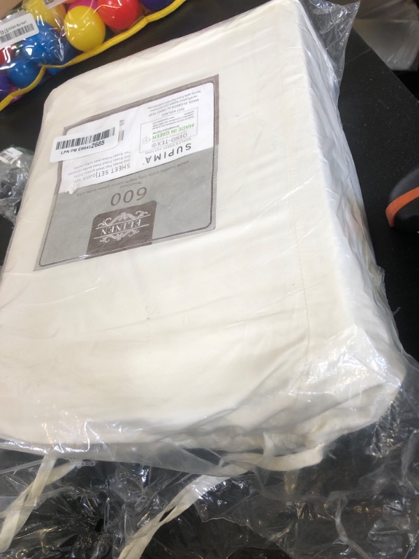 Photo 1 of ELINEN 100% Supima Cotton Sheets 600 Thread Count,Bed Sheet Set Queen Size Sheets 4 Pieces,Soft & Silky Sateen Weave, Fits Mattress Up to 18",Deep Pocket, Breathable & Fade Resistant(Ivory,Queen)