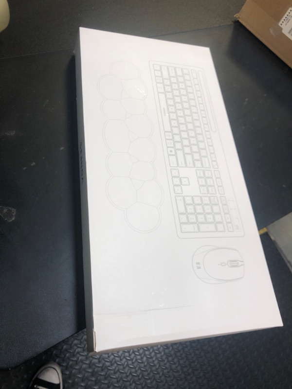 Photo 1 of seenda Wireless Keyboard and Mouse with Cloud Wrist Rest, Full-Size Cute Ergonomic Keyboard with Phone Holder, USB A&Type C Receiver, Cordless Connection for Mac/Windows/PC, Purple