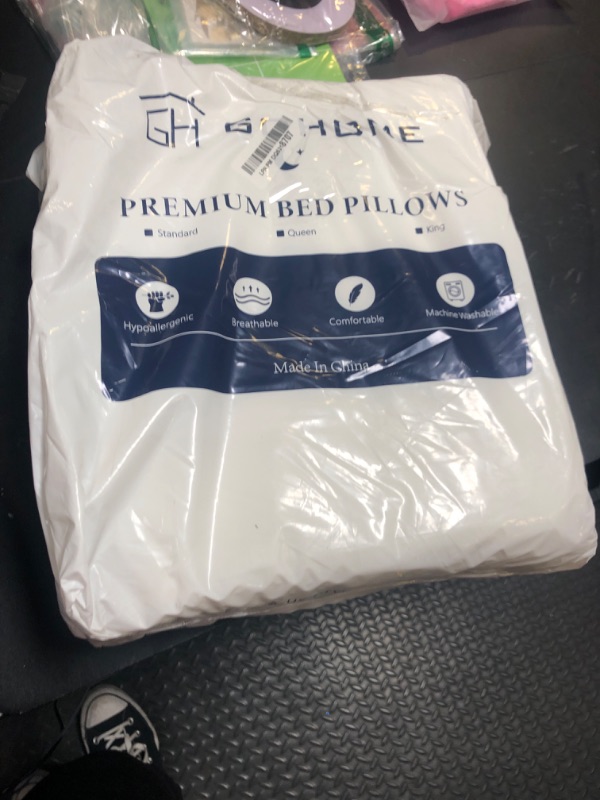 Photo 1 of GOHOME Pillows Standard Size Set of 4 - Bed Pillows for Sleeping 4 Pack, Cooling Supportive Hotel Pillows with Premium Soft Down Alternative Fill for Side Stomach and Back Sleepers