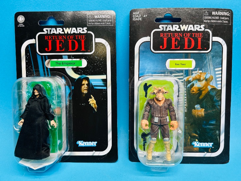 Photo 1 of 195054…2 Star Wars return of the Jedi figures