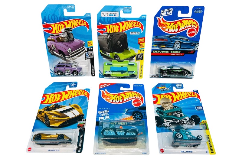 Photo 1 of 195056…6 hot wheels die cast cars 