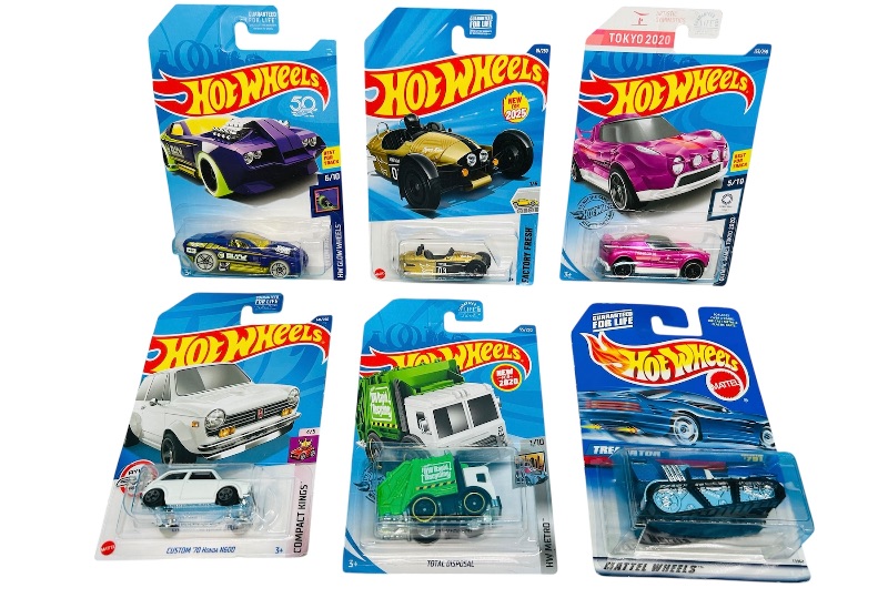 Photo 1 of 195061… 6 hot wheels die cast cars 