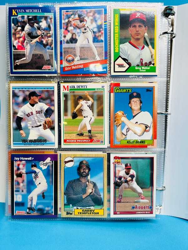 Photo 1 of 195066… final sale no returns/refunds-360 mixed baseball cards in binder 
