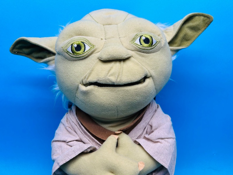 Photo 1 of 195071…16” Star Wars talking plush