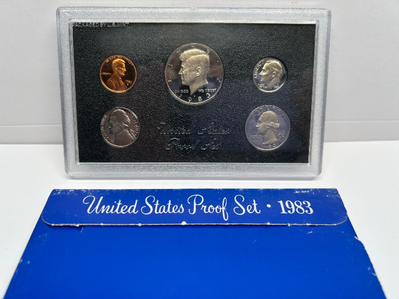 Photo 1 of 195158…1983 US Proof set