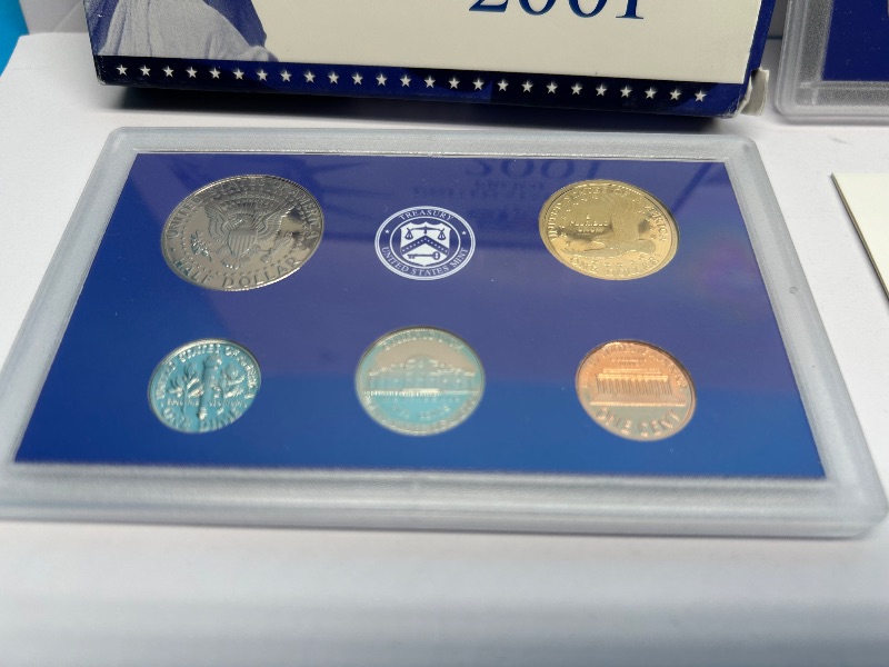 Photo 1 of 195160…2001 US mint proof set and quarters with COA