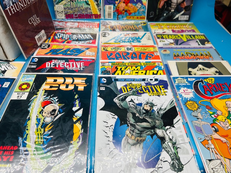 Photo 1 of 195165…final sale no returns/refunds-110+ comics in plastic sleeves in box