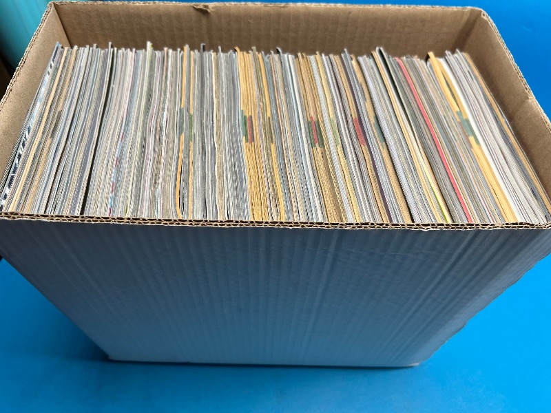 Photo 1 of 195167… final sale no returns/refunds-200+ unsleeved comics in box