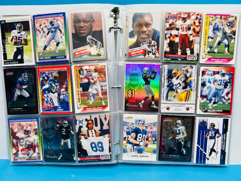 Photo 1 of 195236… final sale no returns/refunds-360 mixed football cards in binder 