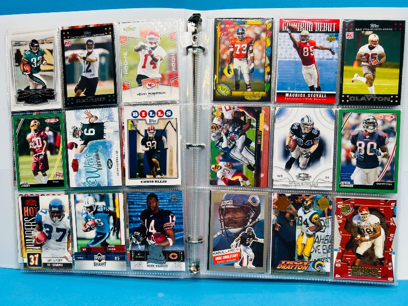 Photo 1 of 195237… final sale no returns/refunds-270 mixed football cards in binder 