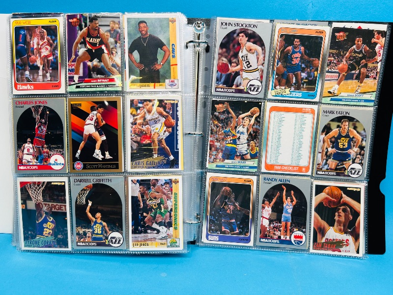 Photo 1 of 195280… final sale no returns /refunds-324 basketball cards in binder 