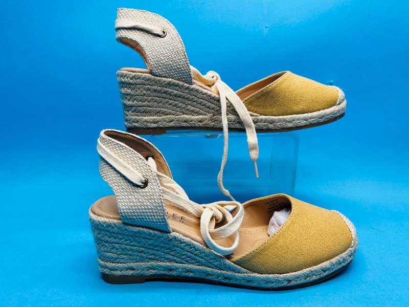 Photo 1 of 195314…size. 8 lace up heels-like new condition 