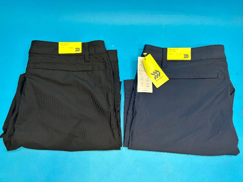 Photo 1 of 195328…2 pairs of men’s golf shorts size  36 -like new condition 