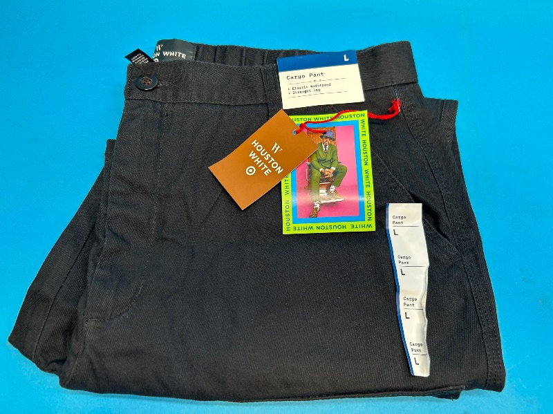 Photo 1 of 195336…size L cargo pants- like new condition 