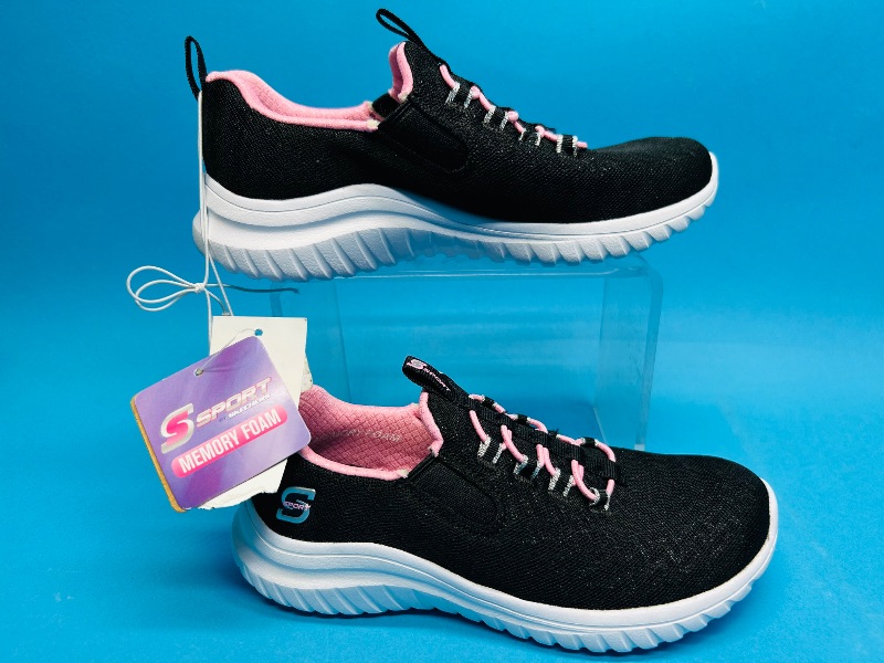 Photo 1 of 195338…girls size 13 Skechers memory from sneakers- like new condition