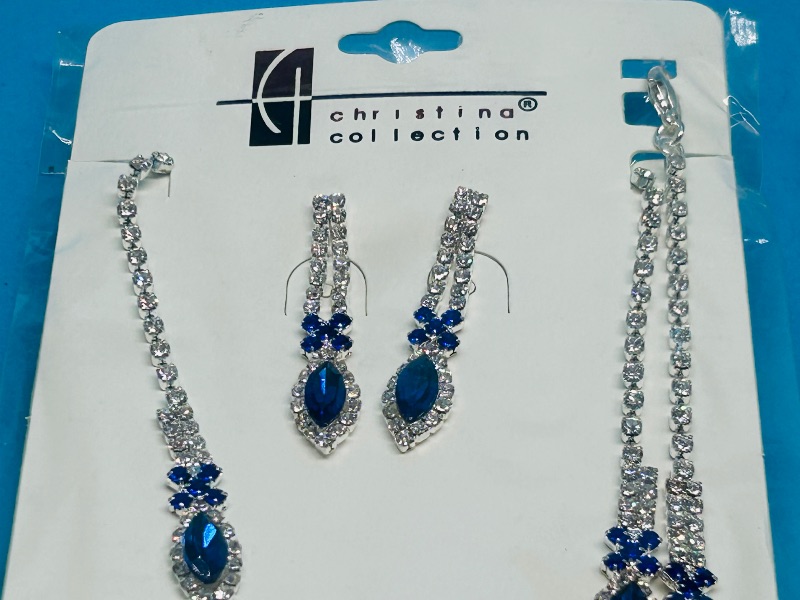 Photo 1 of 195457…2 sets fashion jewelry-Christina Collection 