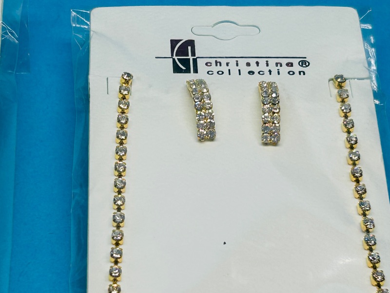 Photo 1 of 195457…2 sets fashion jewelry-Christina Collection 