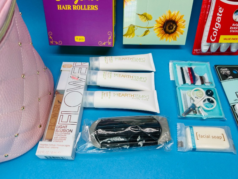 Photo 1 of 195458…travel bag with travel essentials included 
