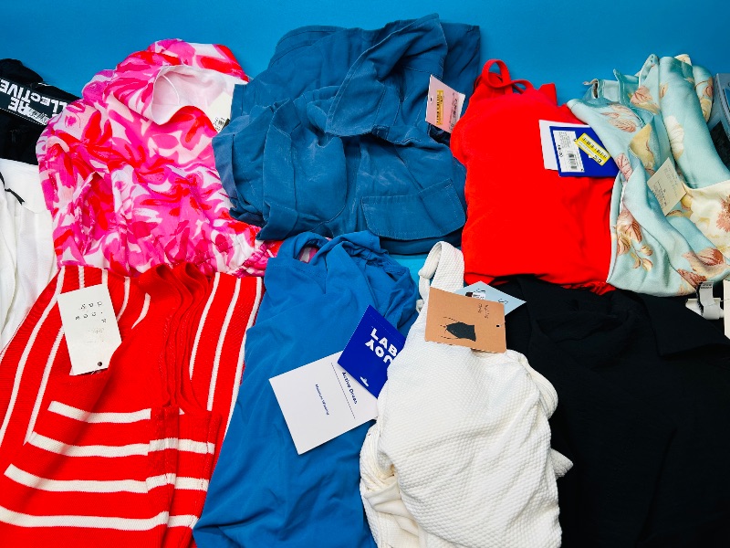 Photo 1 of 195497… final sale no returns/refunds- ladies clothing all sizes - 30 items like new condition