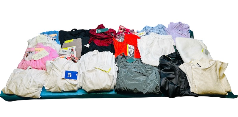 Photo 1 of 195500… final sale no returns/refunds- ladies clothing all sizes - 30 items like new condition