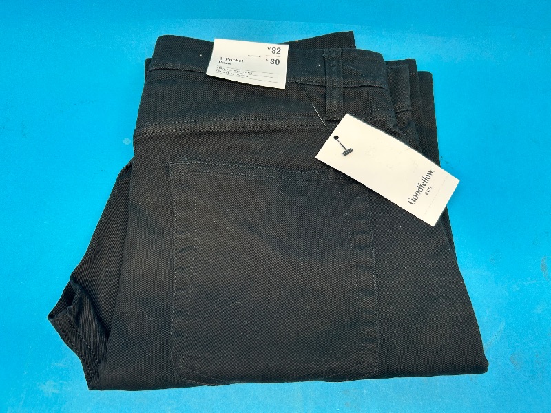 Photo 1 of 195507…Goodfellow size 32 w x 30 l pants -like new condition 
