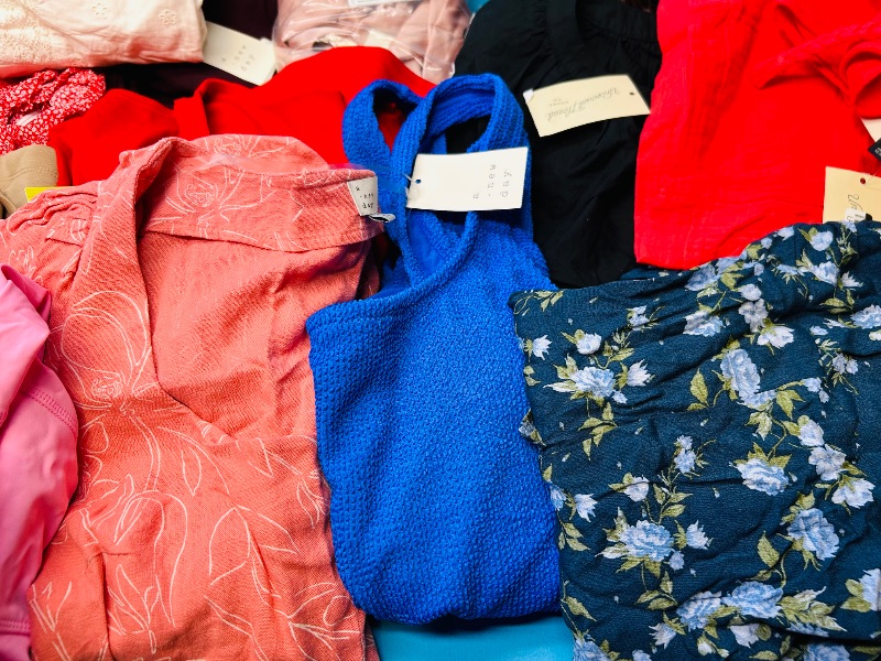 Photo 1 of 195545… final sale no returns/refunds- ladies clothes all sizes 30 items-like new condition 