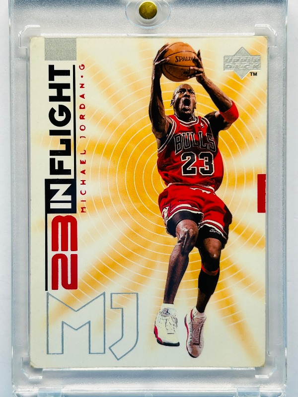 Photo 1 of 195647…Michael Jordan 23 in flight card IF7  in hard plastic case