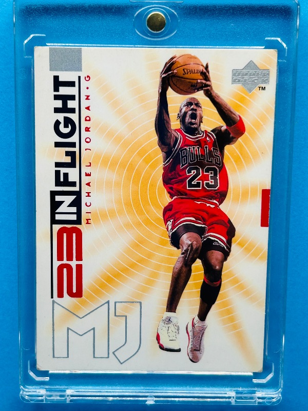 Photo 1 of 195647…Michael Jordan 23 in flight card IF7  in hard plastic case