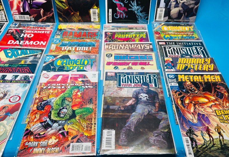 Photo 1 of 195660… final sale no returns/refunds-30 mixed comics in plastic sleeves 