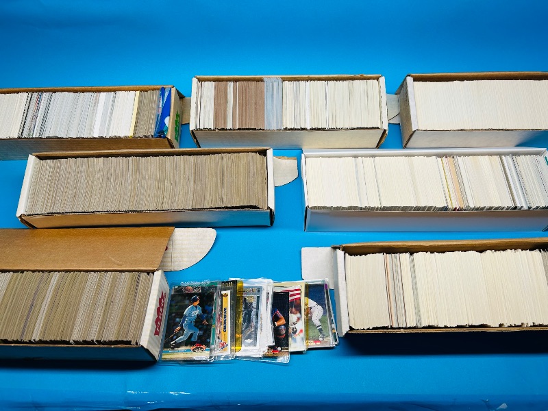 Photo 1 of 195662… final sale no returns/refunds-thousands of mixed sports cards