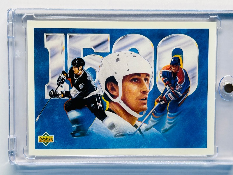 Photo 1 of 195718… Wayne Gretzky 1500 card in hard plastic case