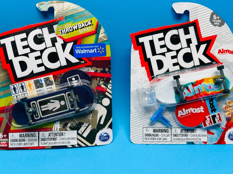 Photo 1 of 195753…3 Tech Deck fingerboards 