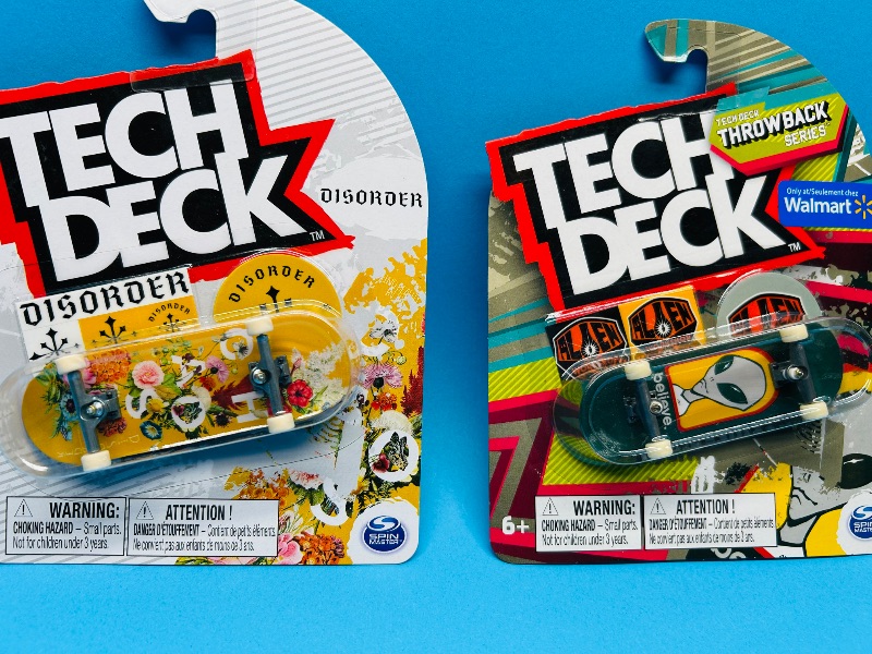 Photo 1 of 195754…3 Tech Deck fingerboards