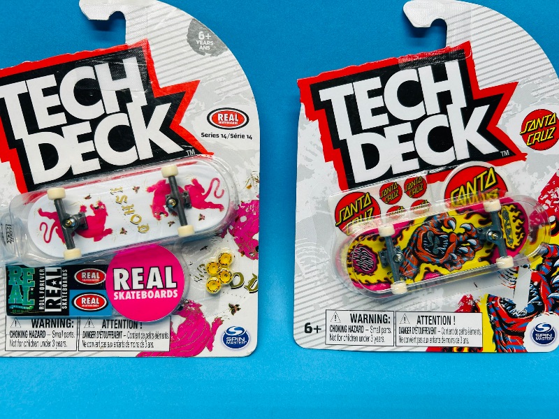 Photo 1 of 195802… 3 Tech Deck finger boards