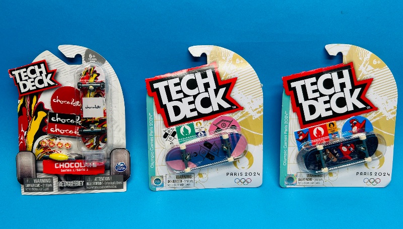 Photo 1 of 195803… 3 Tech Deck finger boards