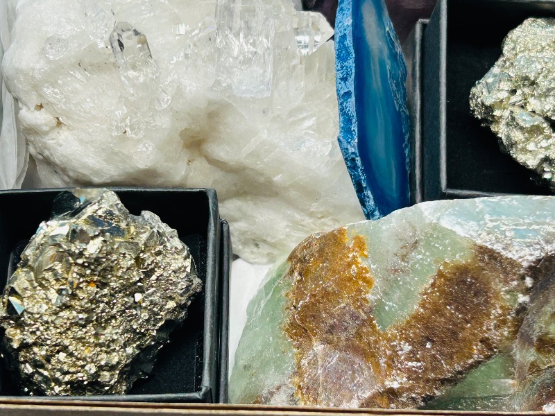 Photo 1 of 195859…rock collection- agates, pyrite (fools gold), fluorite, crystal, amethyst