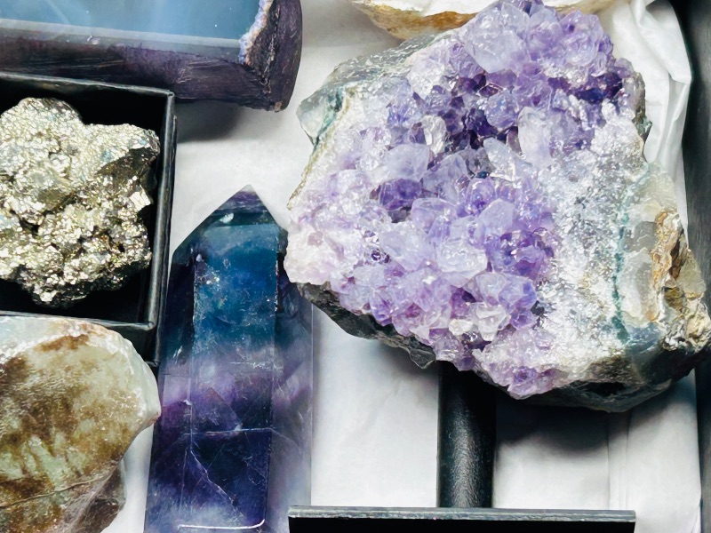 Photo 1 of 195859…rock collection- agates, pyrite (fools gold), fluorite, crystal, amethyst