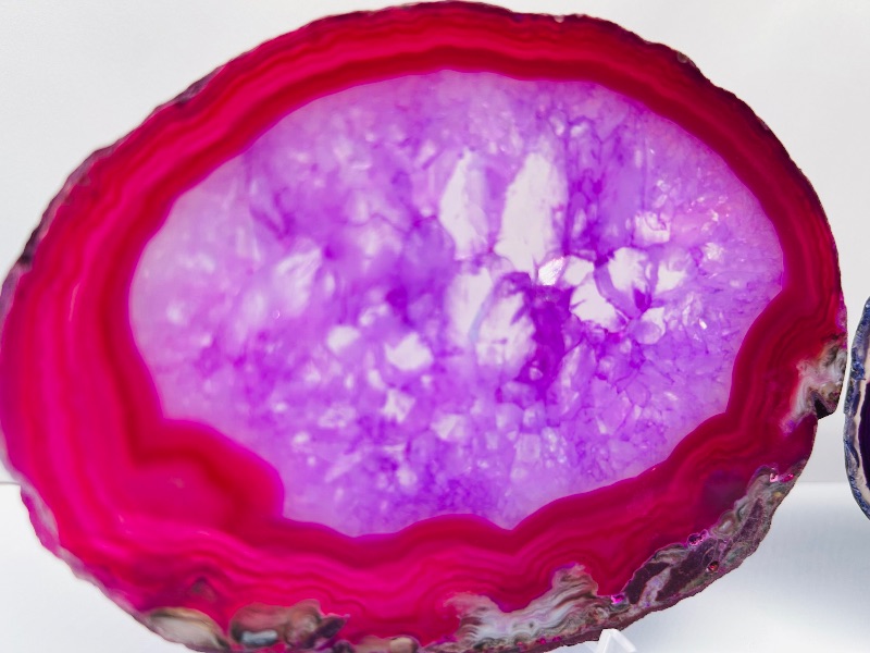 Photo 1 of 195867…2 agate slices on stands 4.5 and 5”