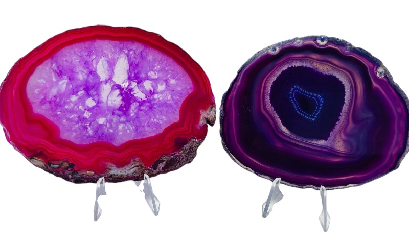 Photo 1 of 195867…2 agate slices on stands 4.5 and 5”