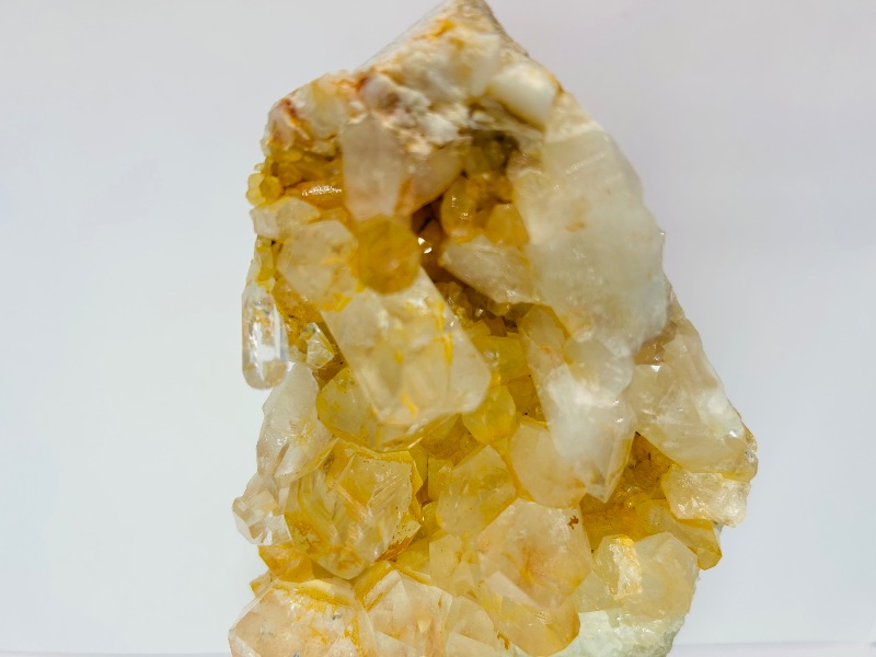 Photo 1 of 195874…8” crystal rock