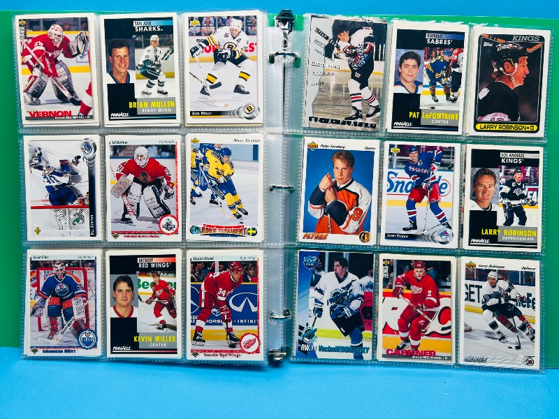 Photo 1 of 195880…final sale no return/refund-270 mixed hockey cards in binder