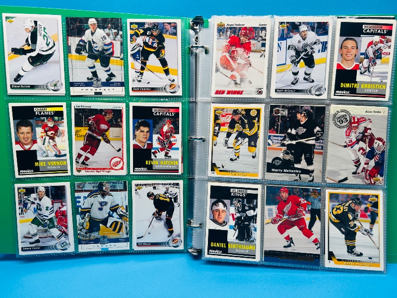 Photo 1 of 195880…final sale no return/refund-270 mixed hockey cards in binder