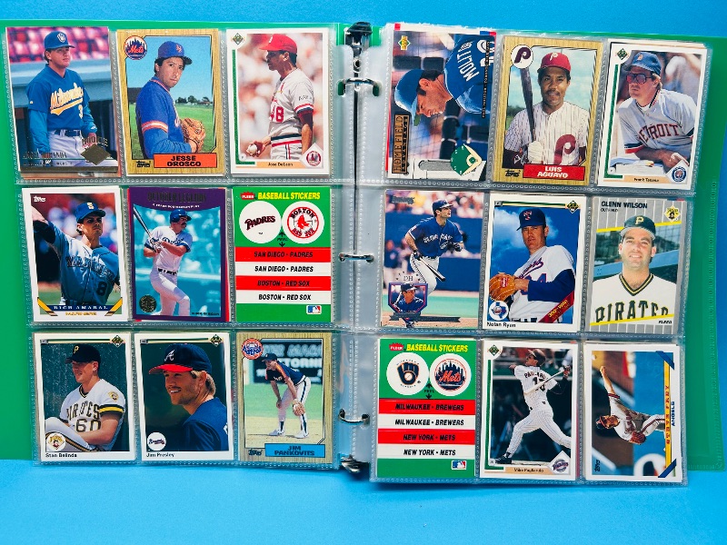 Photo 1 of 195881… final sale no return/refund-270 mixed baseball cards in binder