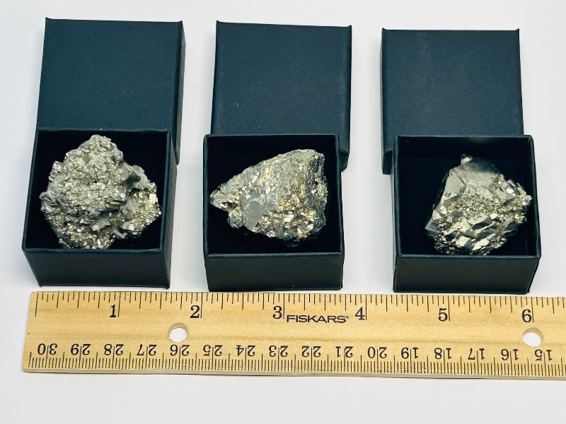 Photo 1 of 195887…3 pyrite (fools gold) nuggets in gift boxes