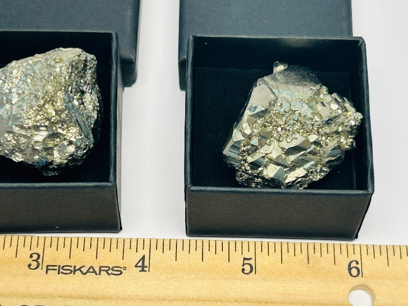 Photo 1 of 195887…3 pyrite (fools gold) nuggets in gift boxes
