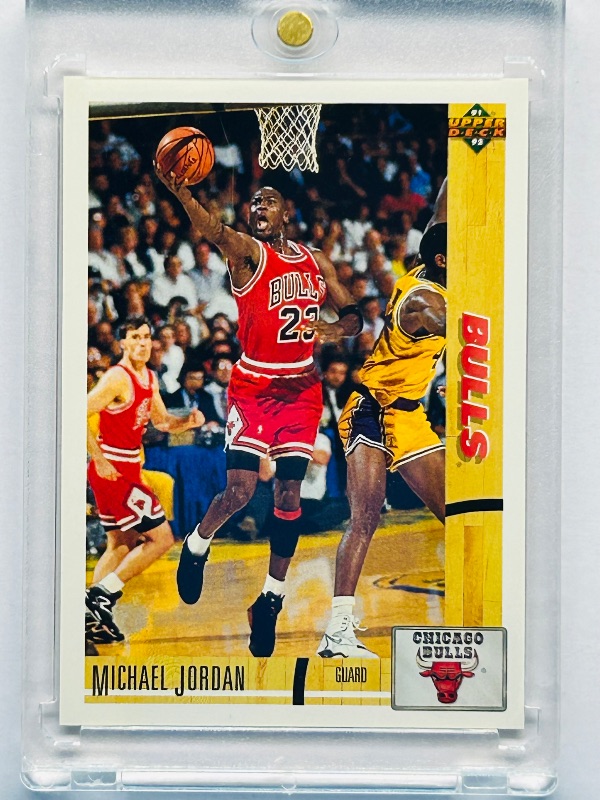 Photo 1 of 195896…Michael Jordan card 44 in hard plastic case