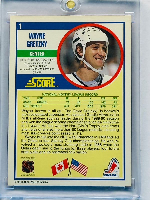 Photo 1 of 195920…Wayne Gretzky card 1 in hard plastic case 